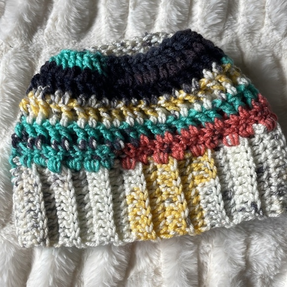 Handmade Knitted Beanie - Picture 4 of 5